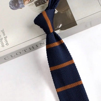 Retro Style Narrow Knitted Tie