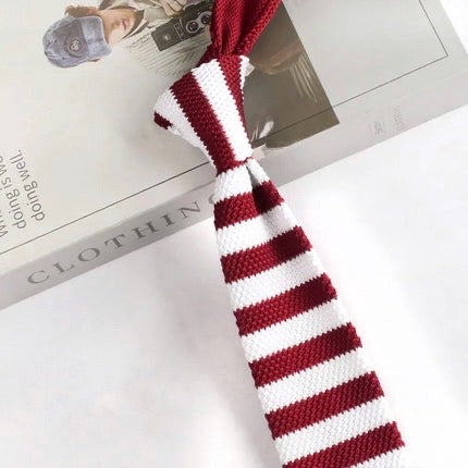 Retro Style Narrow Knitted Tie