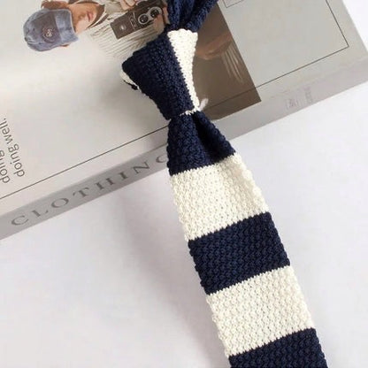 Retro Style Narrow Knitted Tie