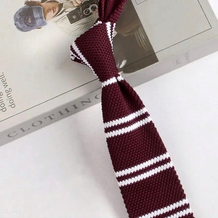 Retro Style Narrow Knitted Tie