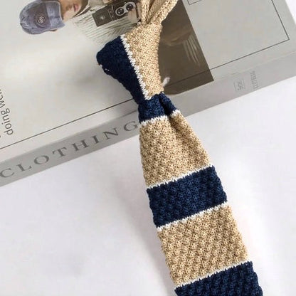 Retro Style Narrow Knitted Tie