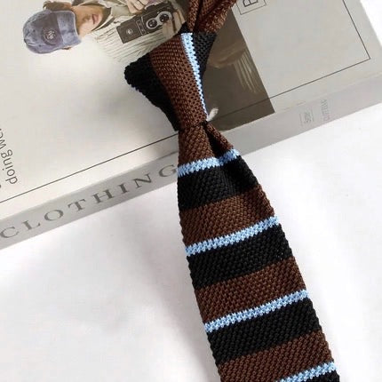 Retro Style Narrow Knitted Tie