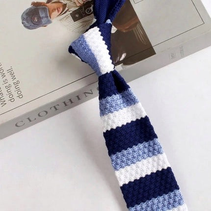 Retro Style Narrow Knitted Tie