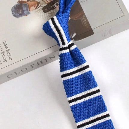 Retro Style Narrow Knitted Tie