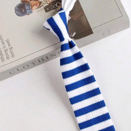 Retro Style Narrow Knitted Tie